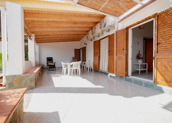 Azalea Сasa de vacaciones Isola di Ustica